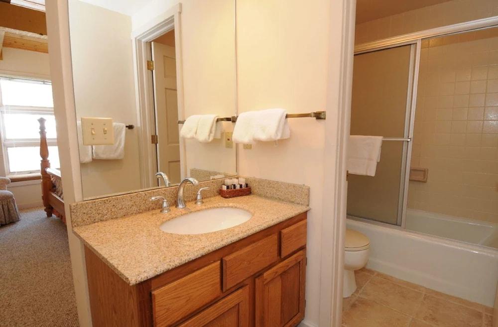 Vacation Rentals at Big Sky Resort photo 14