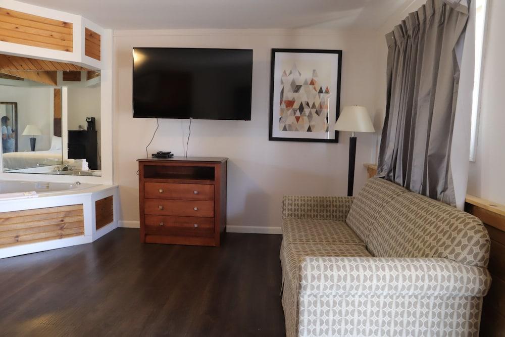 The Inn At Gull Lake photo 25