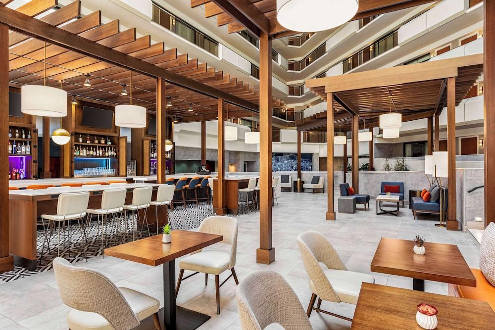 Embassy Suites by Hilton Kansas City Overland Park photo 25
