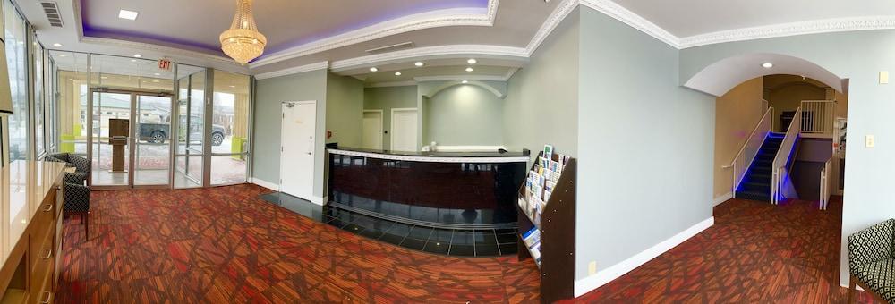 Hotel M Morgantown - WVU Area photo 2