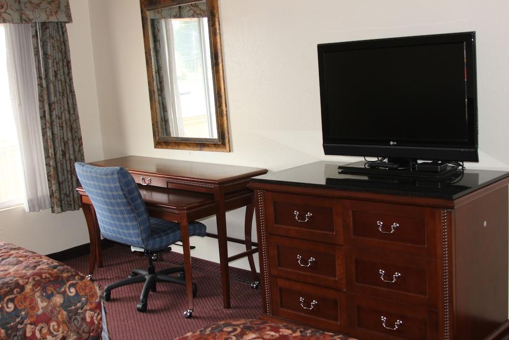 Auburn Motel photo 24