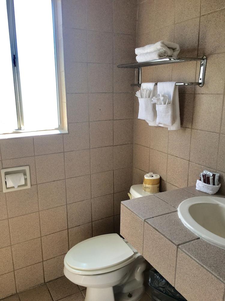 Motel 6 Richmond, CA – Civic Center photo 6