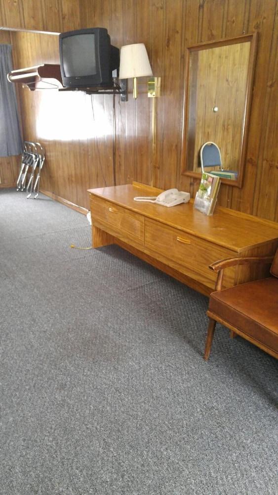 Prairie Motel photo 6
