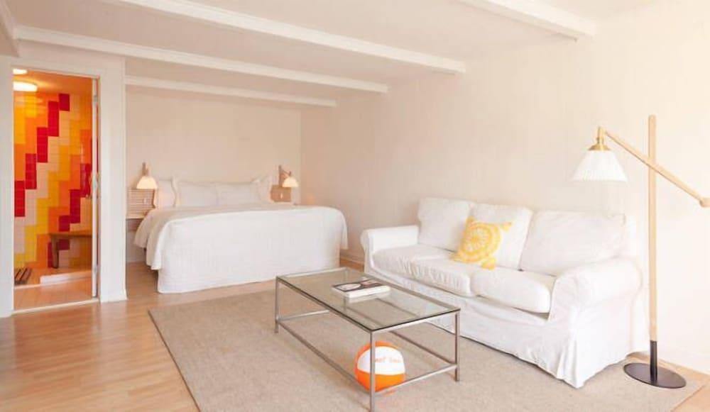 Sunset Beach Hotel photo 4