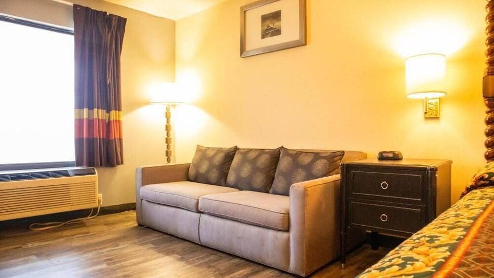 Executive Inn photo 8