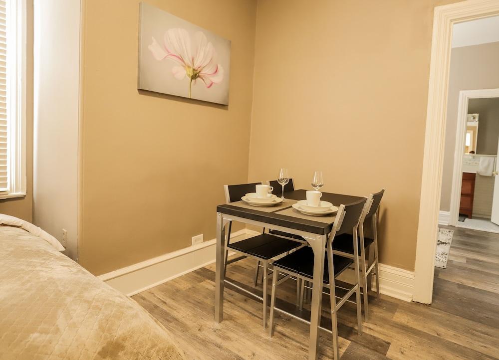 Midtown Suites photo 15