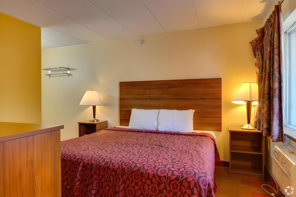 I-80 Inn & Suites photo 19