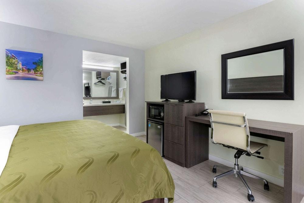 Quality Inn University North I-75 photo 20