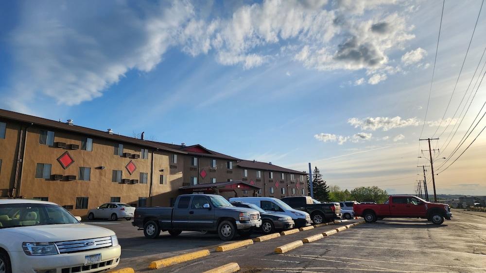 Grizzly Inn photo 16