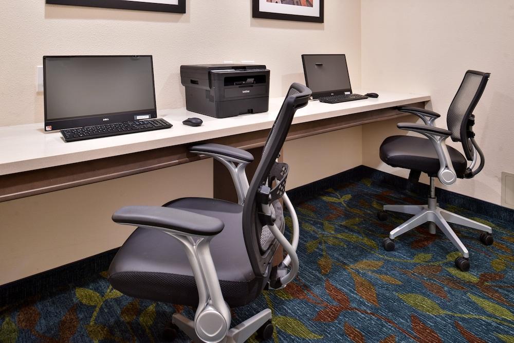 Candlewood Suites Lodi by IHG photo 24