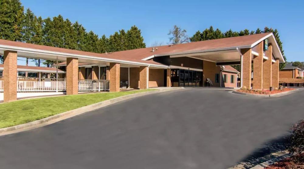 Quality Inn Toccoa photo 17