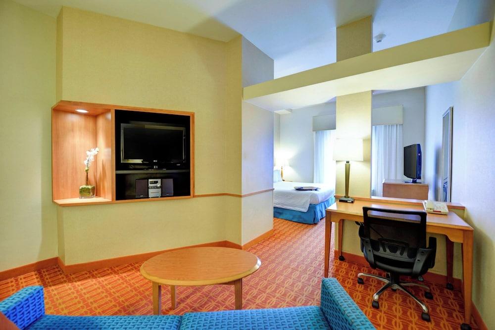 Fairfield Inn & Suites by Marriott Warner Robins photo 10