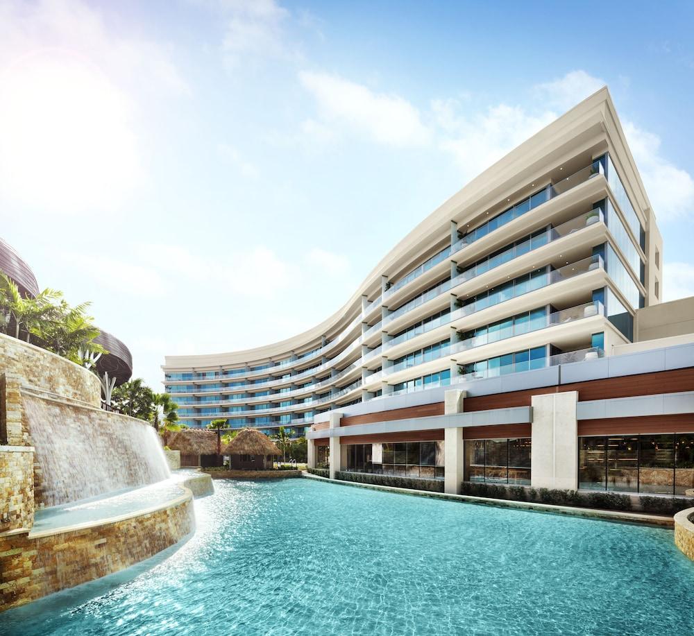 The Oasis Tower at Seminole Hard Rock photo 25