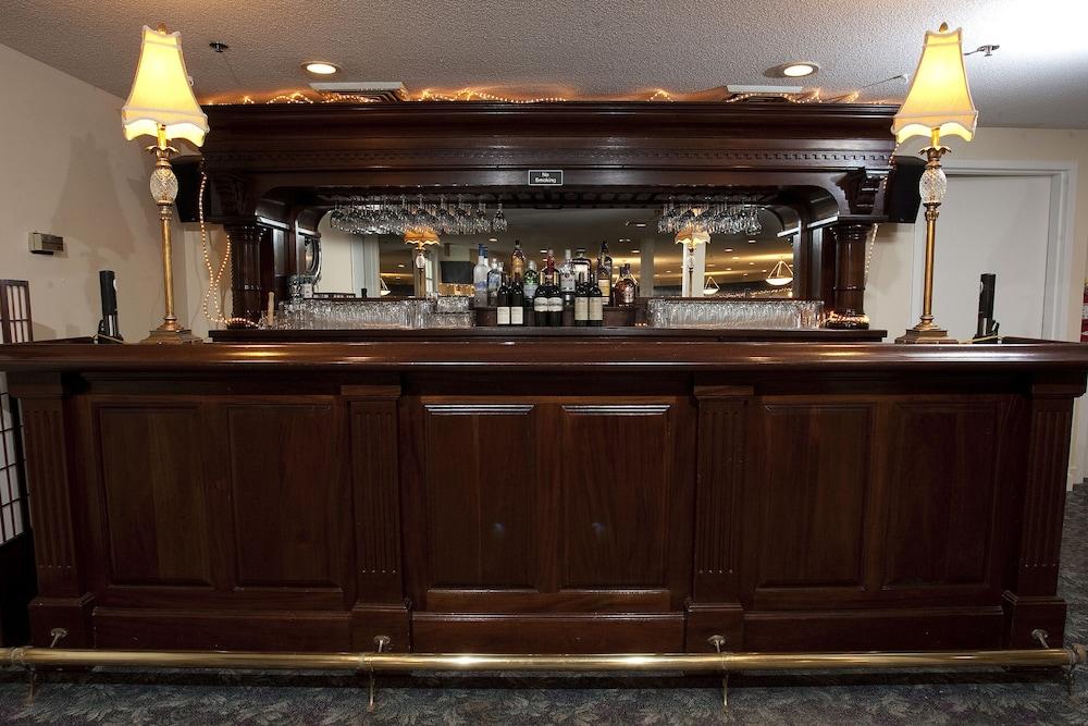 La Tourelle Inn & Spa photo 24