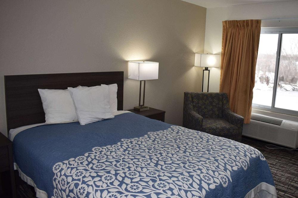 Super 8 by Wyndham Grand Island South photo 8