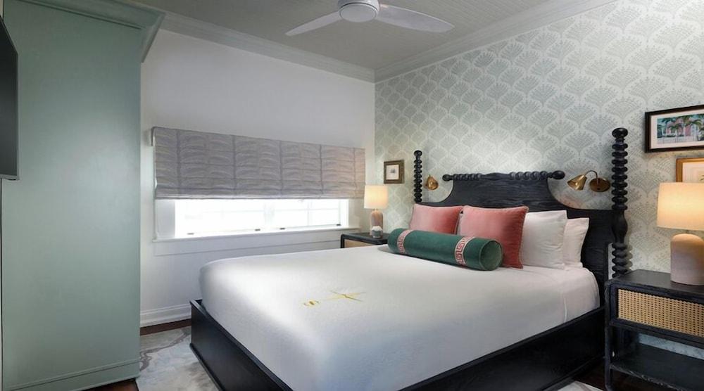 Southernmost Beach Resort and Guesthouses photo 77