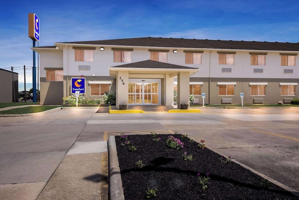 Comfort Inn Marion photo 42