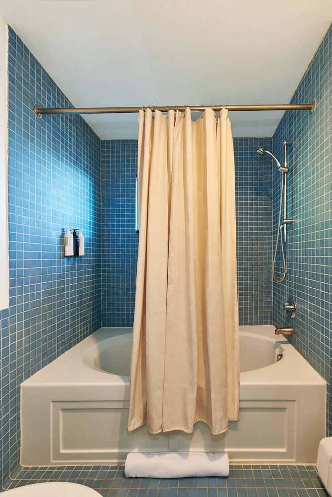 Greenporter Hotel photo 39