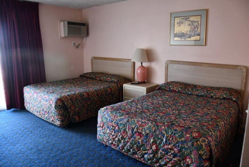 Royal Century Hotel photo 11