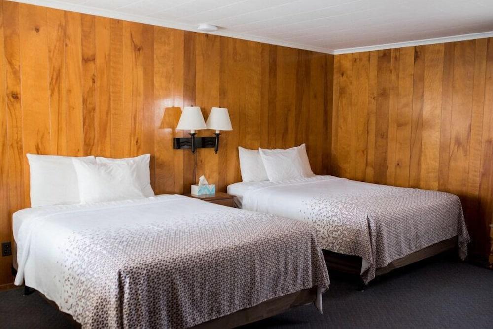 Park Lake Motel photo 3