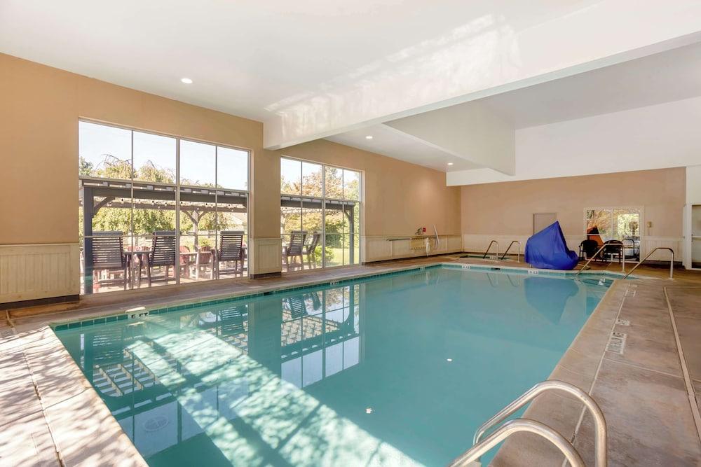 Surestay Studio By Best Western Paradise Lancaster County photo 13