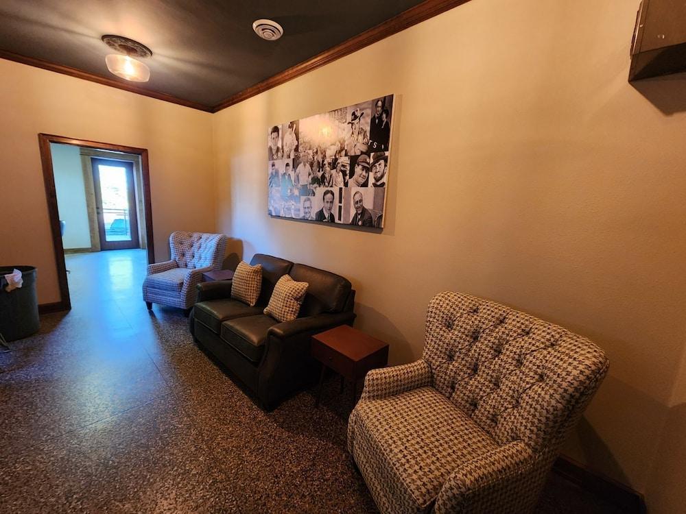 The Lodge Luxury Suites photo 38