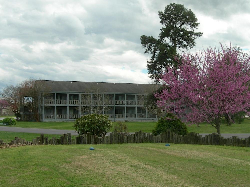 Baneberry Golf and Resort photo 11