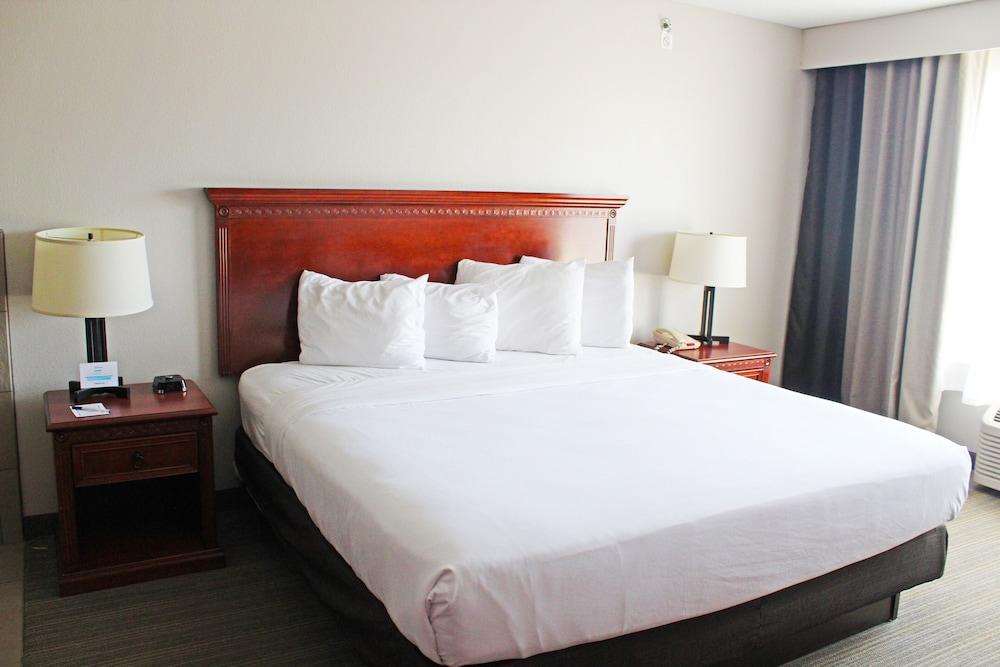 Independence Stay Hotel & Suites photo 17