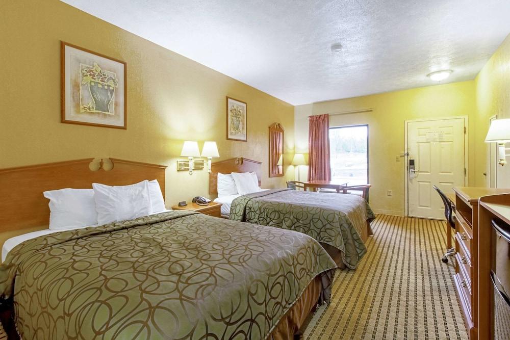 Quality Inn & Suites Dickson photo 17