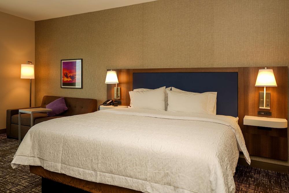 Hampton Inn & Suites Aurora South Denver photo 23