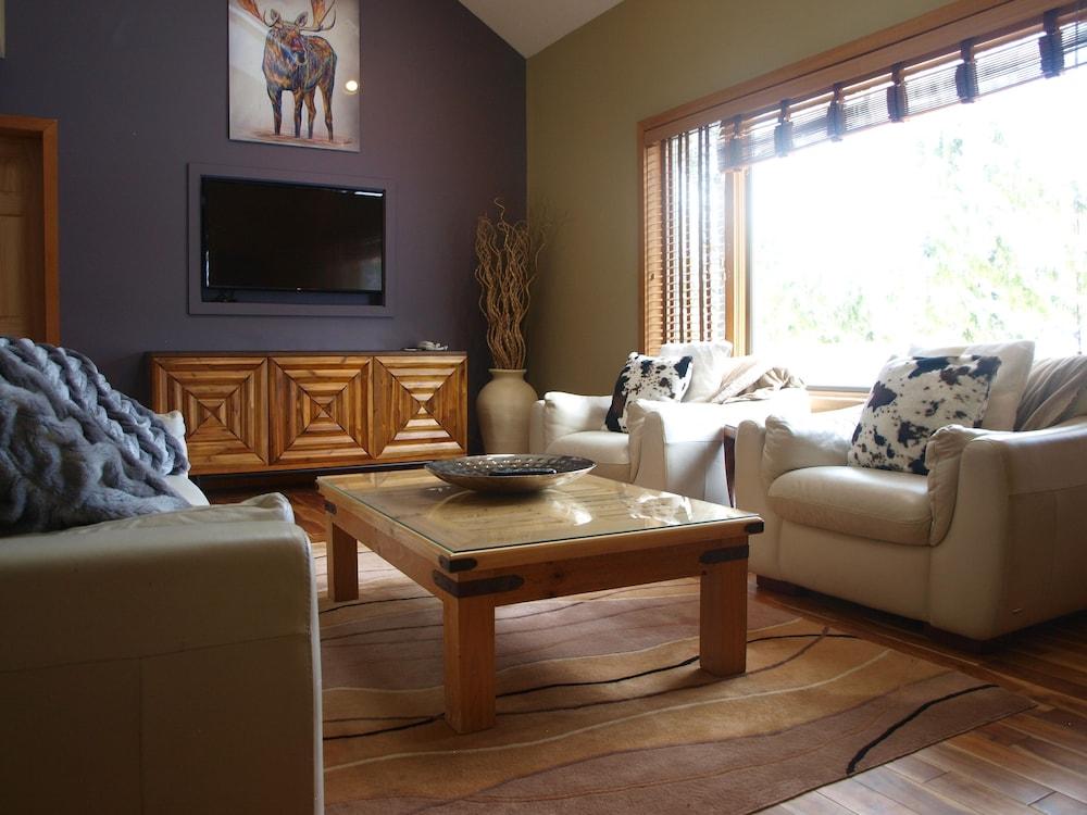The Mountain Top Inn & Resort photo 59