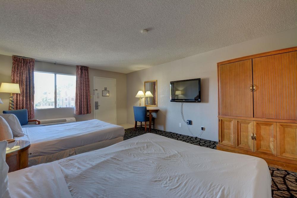 Aviation Inn photo 19