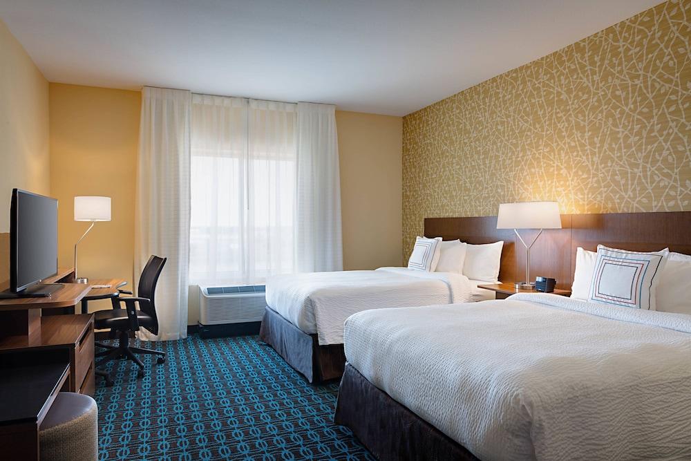 Fairfield Inn & Suites Dallas West/i-30 photo 12