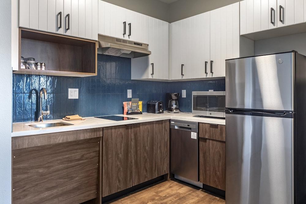 Staybridge Suites Dallas Grand Prairie by IHG photo 30