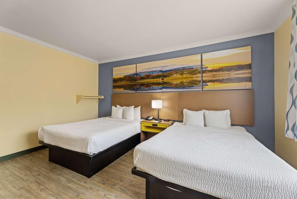 Days Inn & Suites by Wyndham Euless DFW Airport South photo 63