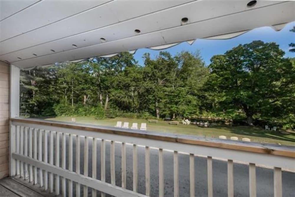 Covered Bridge Riverview Lodge photo 17