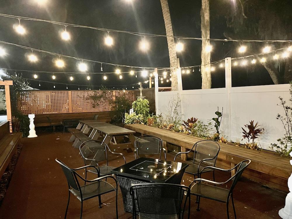 The DeLand Hotel photo 9
