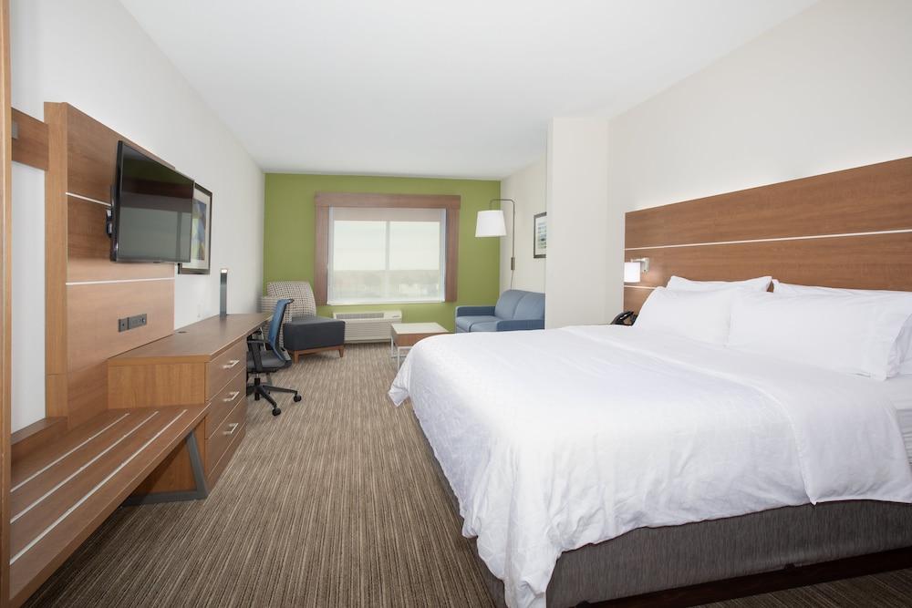 Holiday Inn Express & Suites Goodland I 70 by IHG photo 13