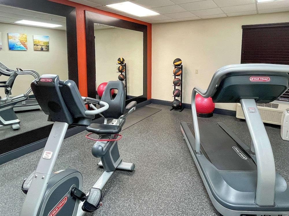 Comfort Inn Darien - North Brunswick photo 14
