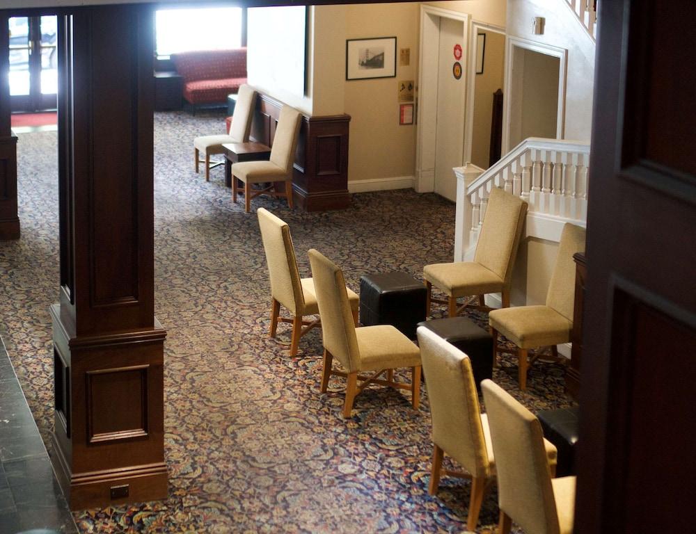 Washington Inn photo 20