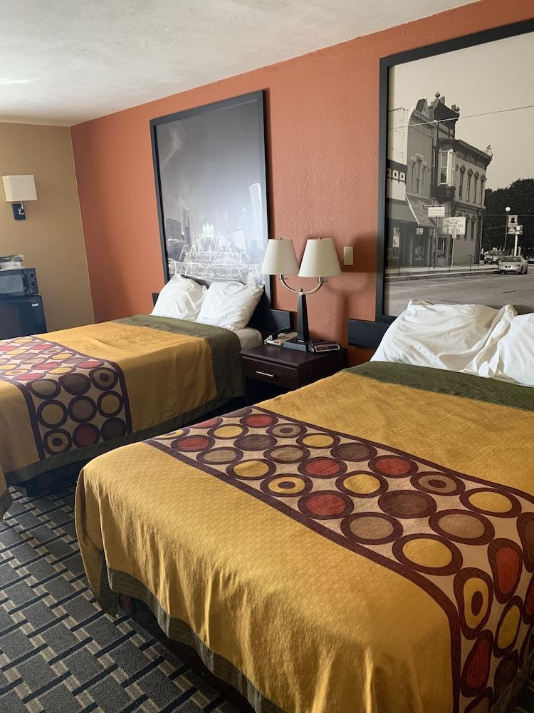 Hotel 7 Inn Anna photo 11