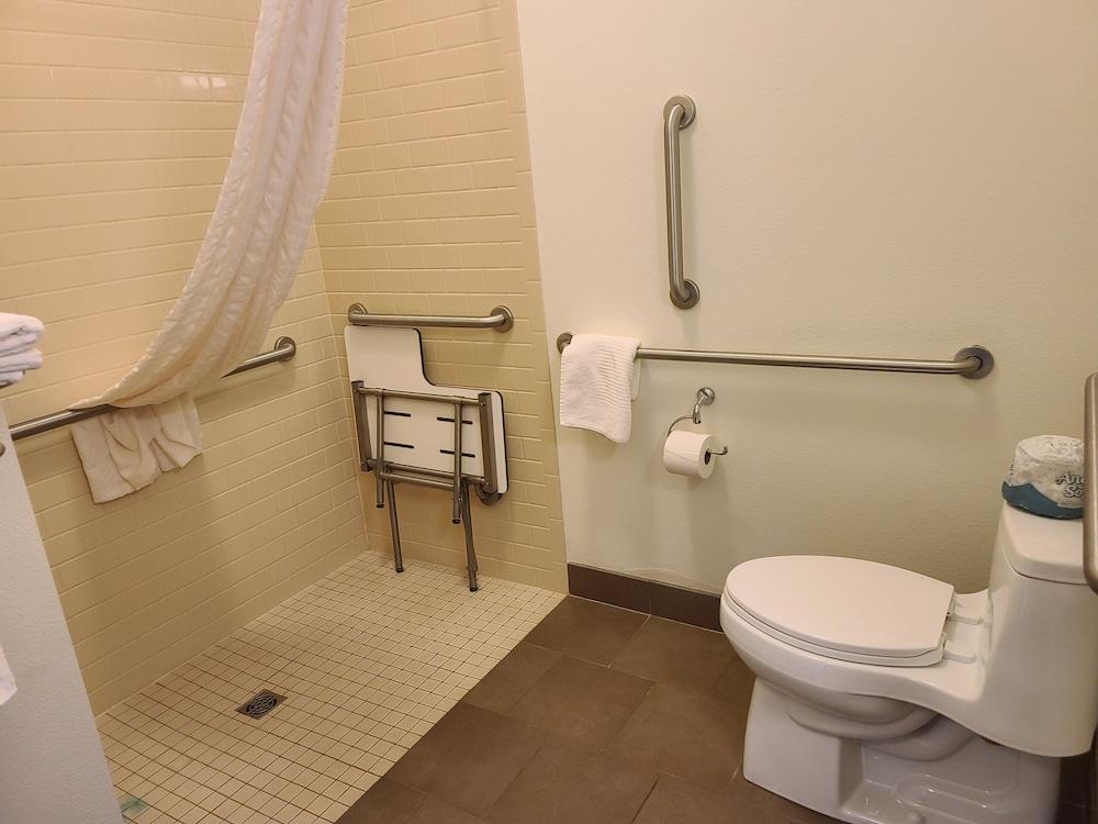Candlewood Suites Sidney by IHG photo 13
