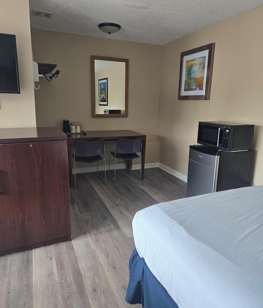 Nashoba Valley Inn & Suites photo 21