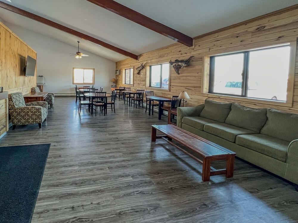 River Bend's Walleye Inn photo 15