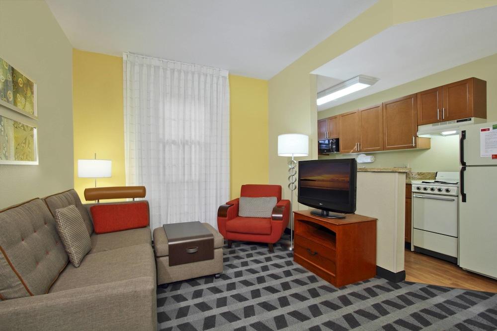 TownePlace Suites by Marriott San Jose Cupertino photo 5