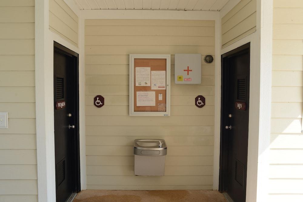 River Oaks Resort photo 55