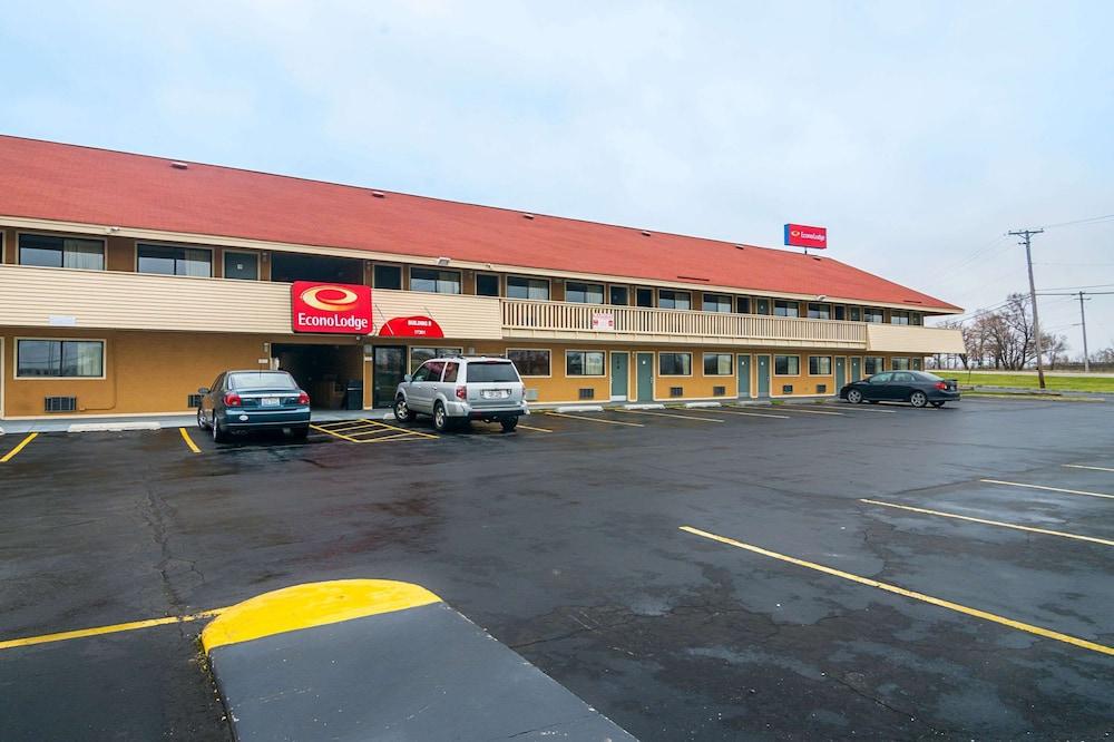 Econo Lodge South Holland - Chicago Southland photo 2