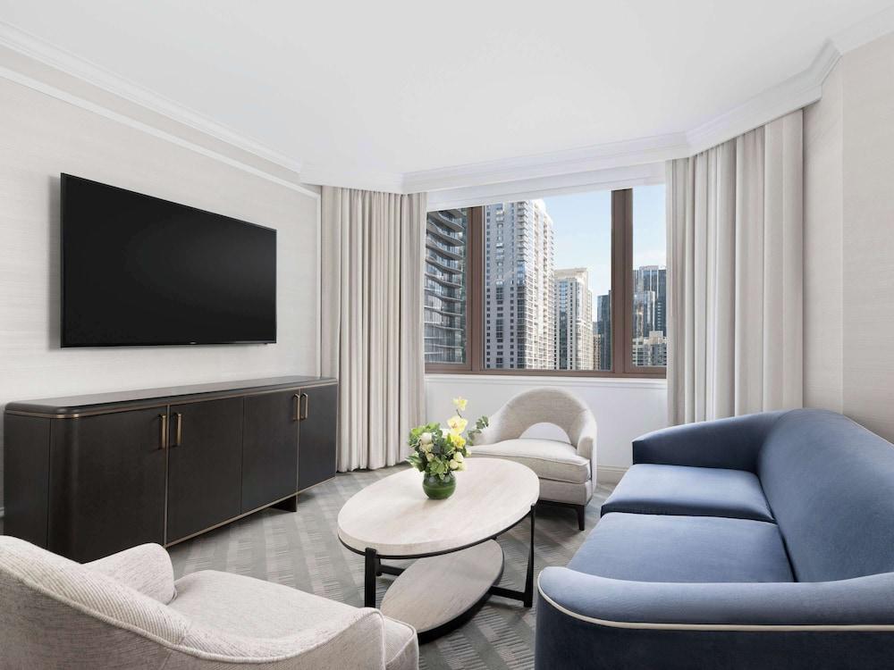 Fairmont Chicago at Millennium Park Gold Experience photo 5