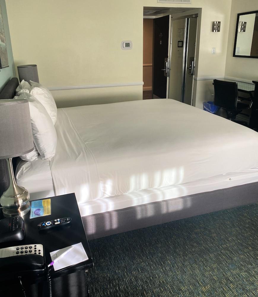Kings Inn San Diego photo 15