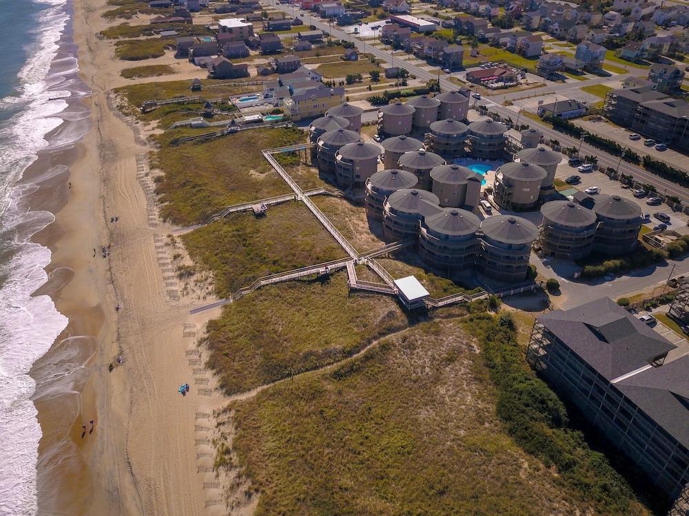 Outer Banks Beach Club photo 45